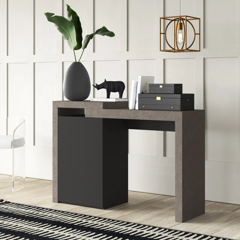 Kelson Desk
